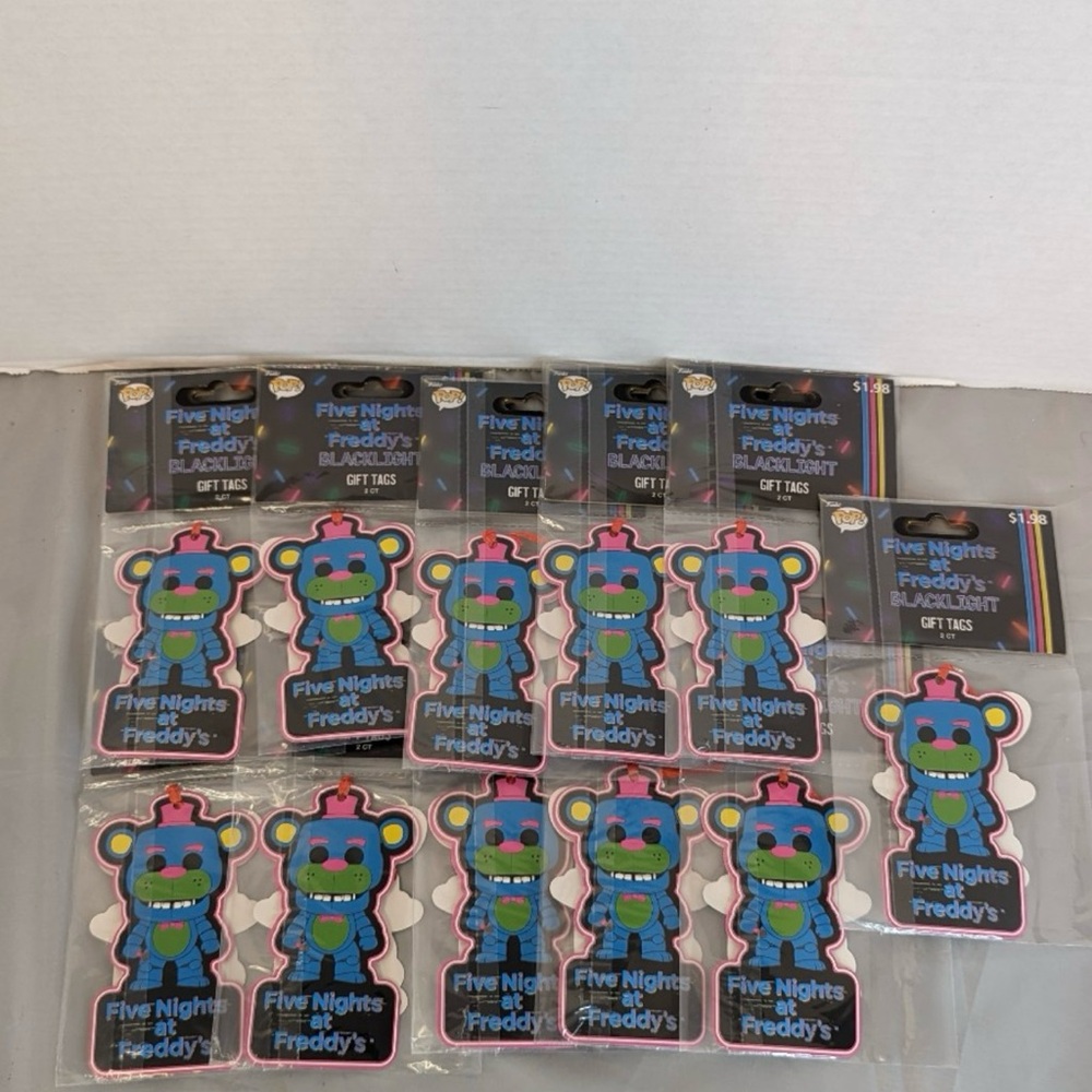 Lot of 11 Funko Pop! Five Nights At Freddy's Blacklight Gift Tag 2 Pack NEW